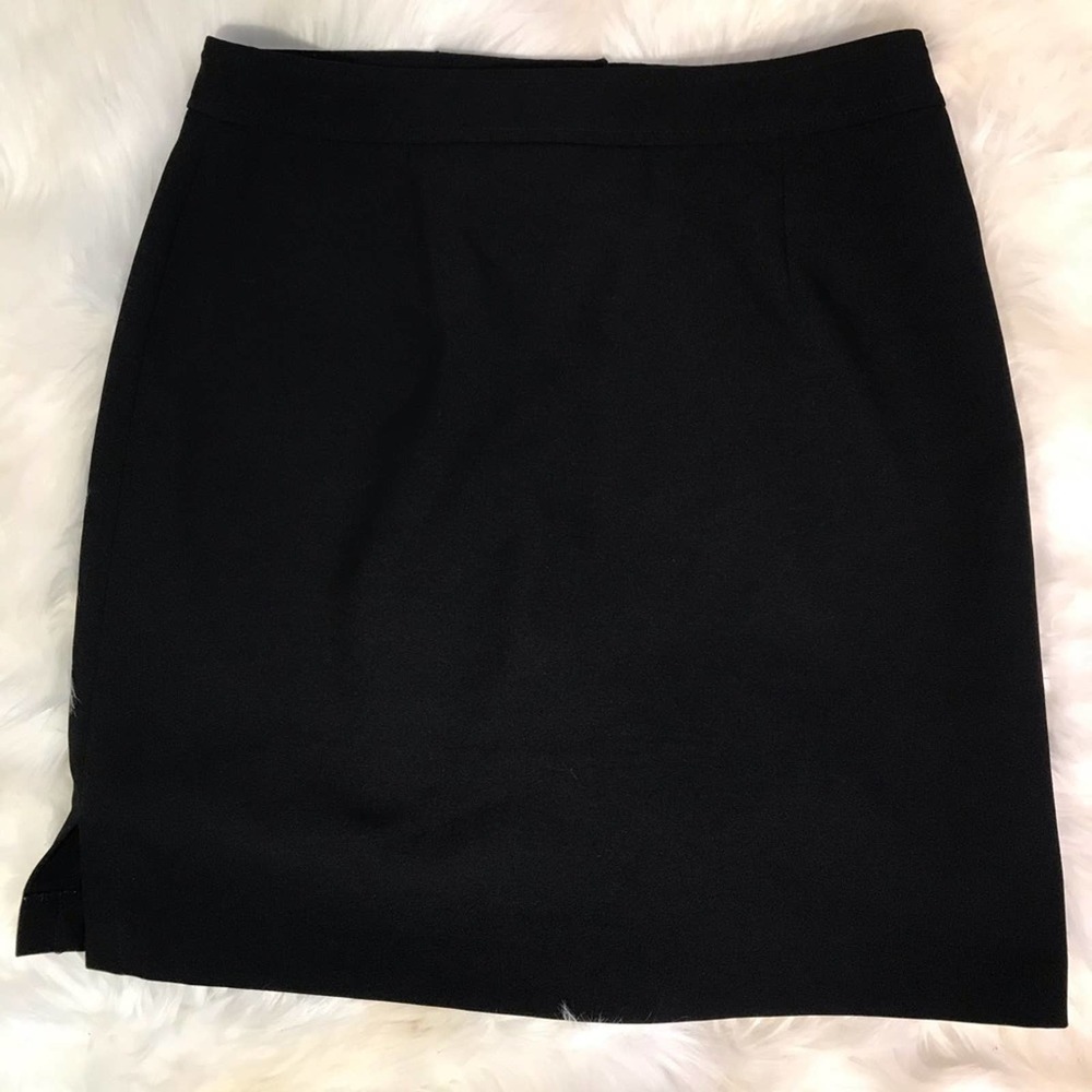 New York & Company Woman's City Stretch Zipper Back Black Pencil Skirt Sz 6